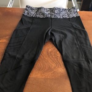 Reversible style lululemon leggings